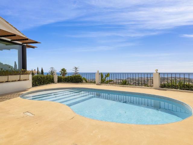 Casa en venta en Torrequebrada, Costa del Sol Occidental