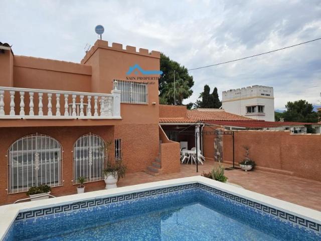 Casa en venta en la Marina Baixa, Valencia