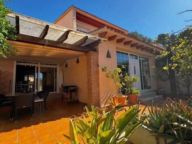 Casa en venta en la Marina Baixa, Valencia