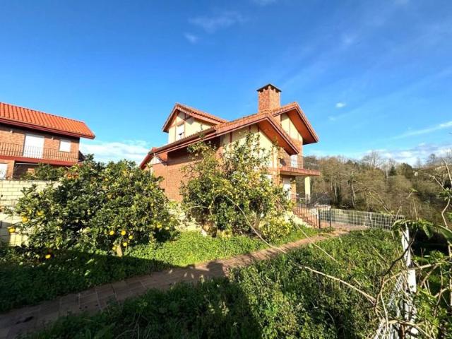 Casa en venta en Beranga, Cantabria