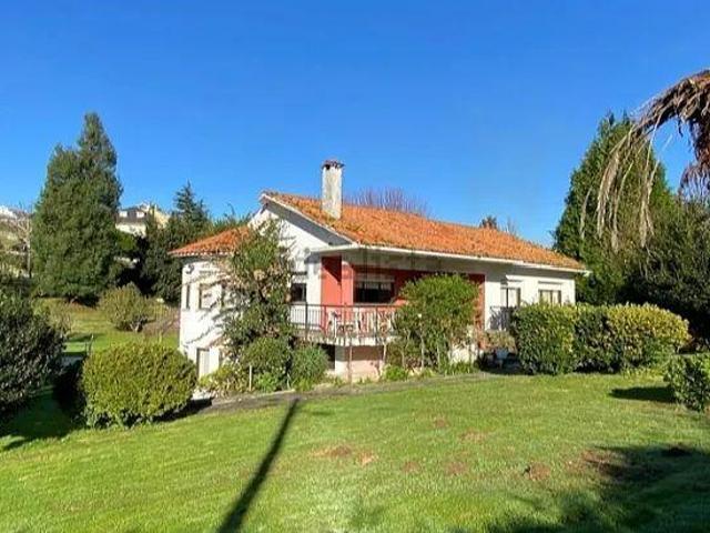 Casa en venta en Bergondo, A Coruña