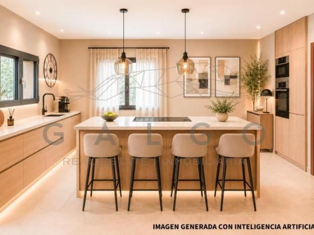 Casa en venta en el Camp de Túria, Valencia