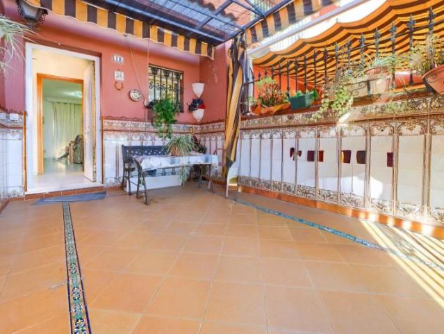Casa en venta en Bormujos, Andalucía