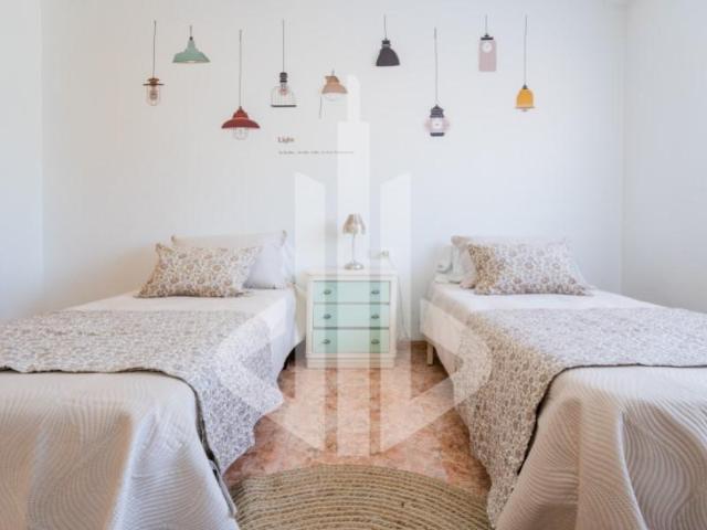 Casa en venta en La Serranía, Valencia