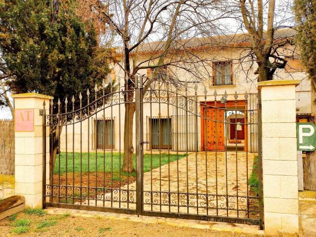 Chalet en venta en Cabanillas, Navarra