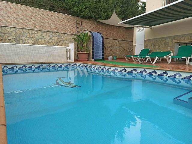Casa en venta en Algarrobo-Costa, La Axarquía