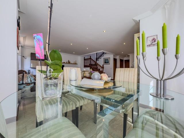 Chalet en venta en Igollo, Camargo