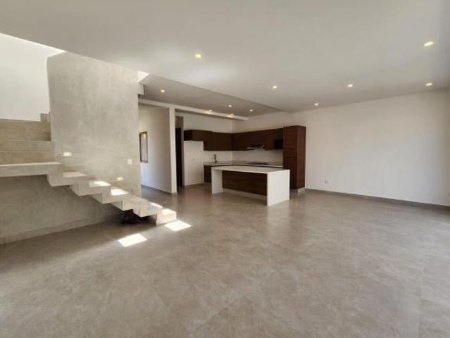 Casa en Venta Cancun en Esquina 3 rec Amenidades y Seguridad