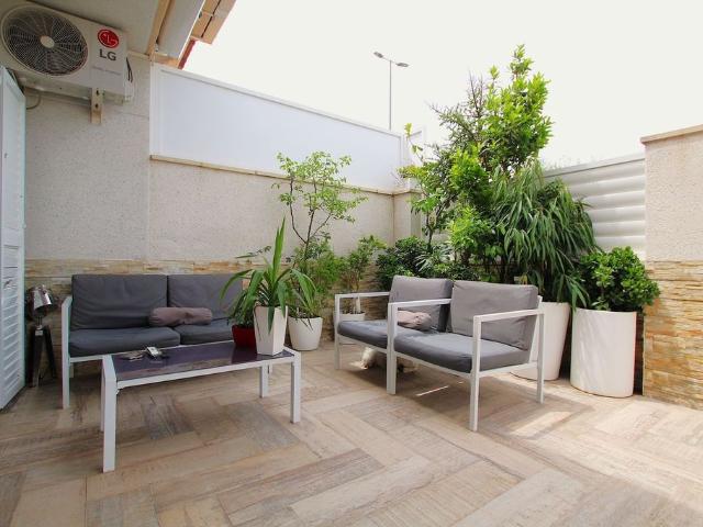 Casa en venta en Canyelles