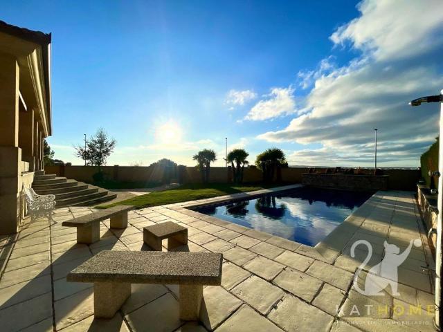 Casa en venta en Carbajosa De La Sagrada, Castilla y León