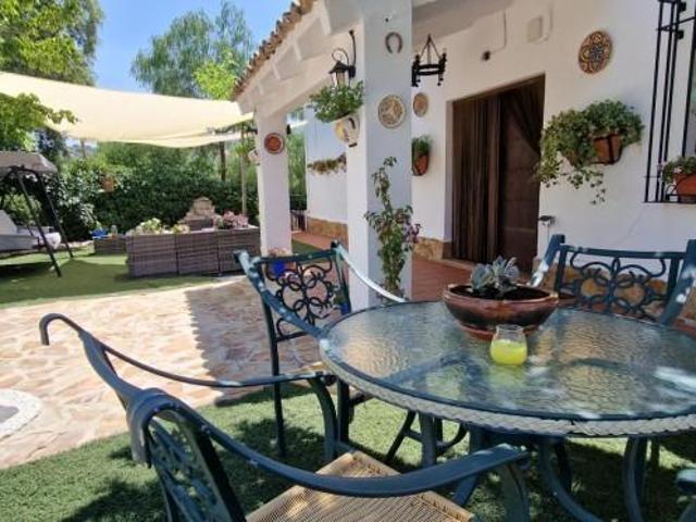 Casa en venta en Carcabuey, Andalucía