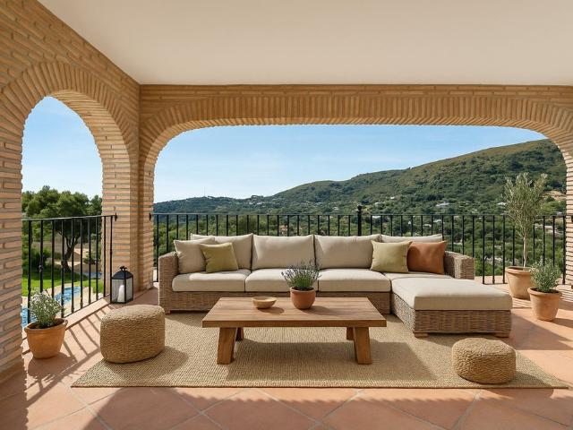 Casa en venta en Casares, Málaga