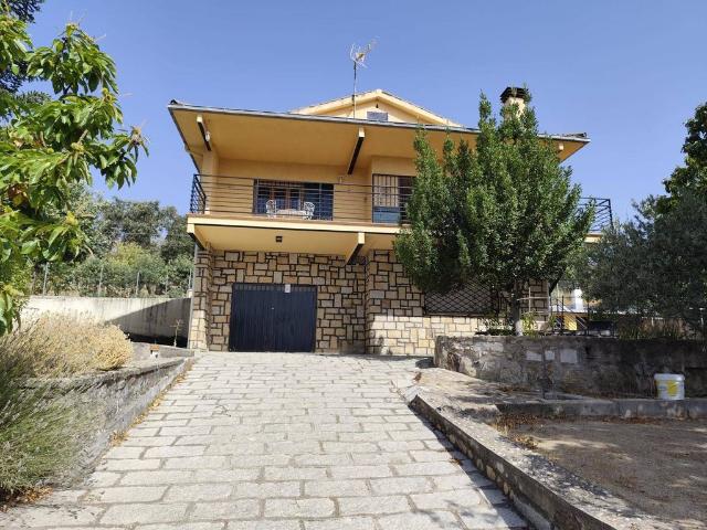 Casa en venta en Cercedilla, Madrid