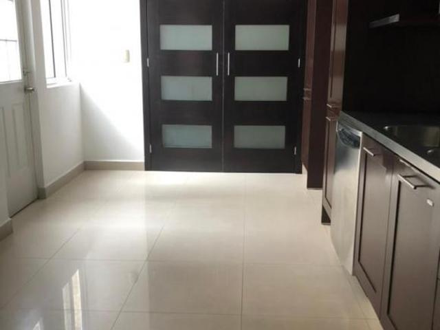 Casa en Venta – Cerradas del Roble, San Nicolás de los Garza, N.L