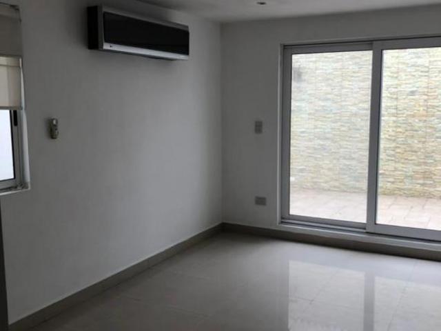 Casa en Venta – Cerradas del Roble, San Nicolás de los Garza, N.L