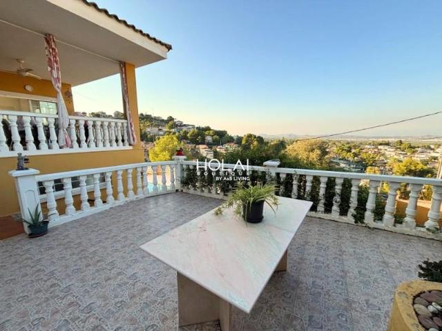 Casa en venta en Serra Perenxisa, La Hoya de Buñol