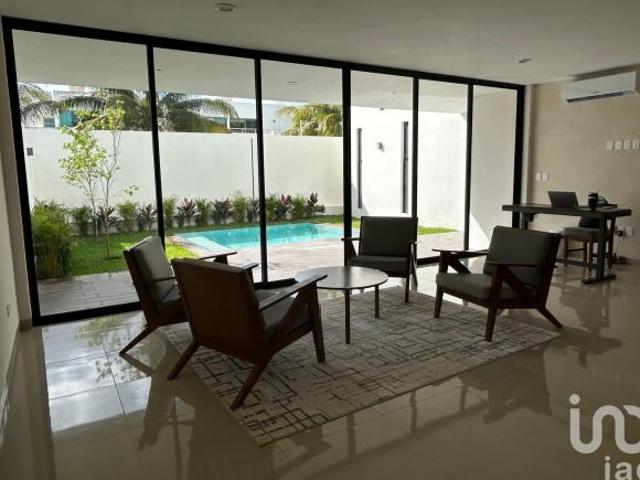 Casa en venta en Tixpéhual, Yucatán