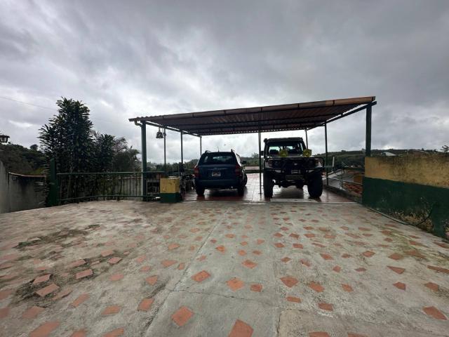 Casa en venta en La Fragua, Miranda