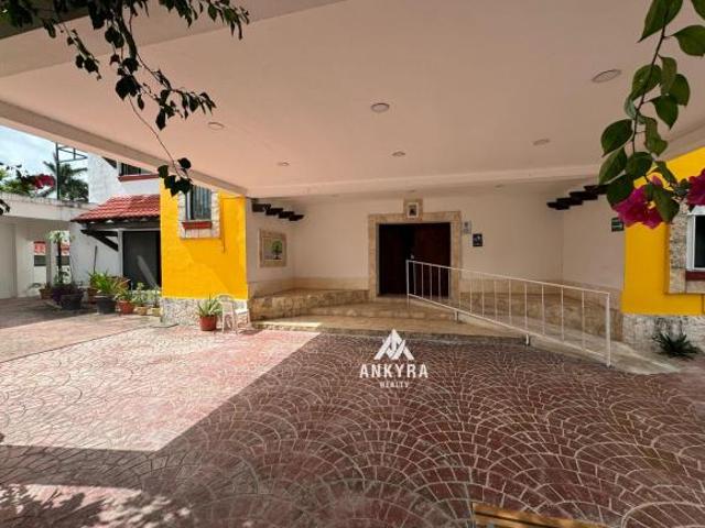 CASA EN VENTA COL DOCTORES CANCUN 16 HABITACIONES