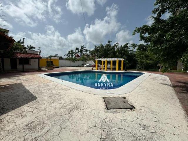 CASA EN VENTA COL DOCTORES CANCUN 16 HABITACIONES