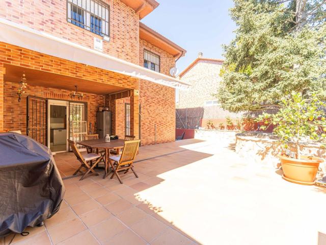 Casa en venta en Collado Mediano, Madrid