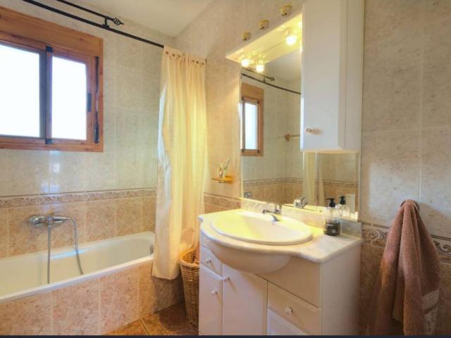 Casa en venta en Las Encinillas, La Axarquía