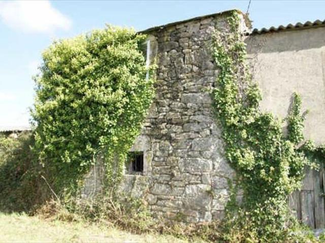 Casa en venta en Sarria, A Labrada