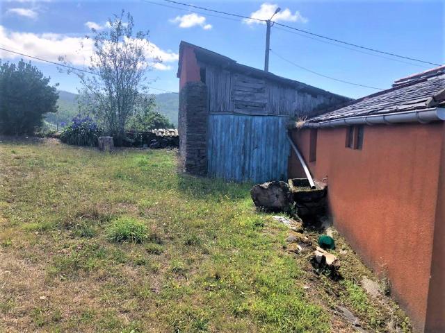 Casa en venta en Trabada