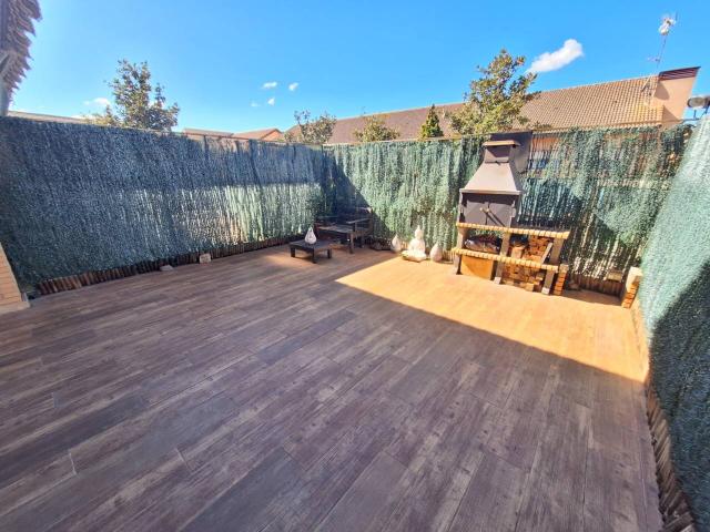 Casa en venta en Casarrubios Del Monte