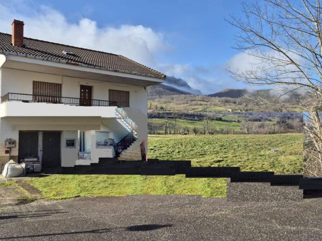 Casa en venta en Cabrales, Poo