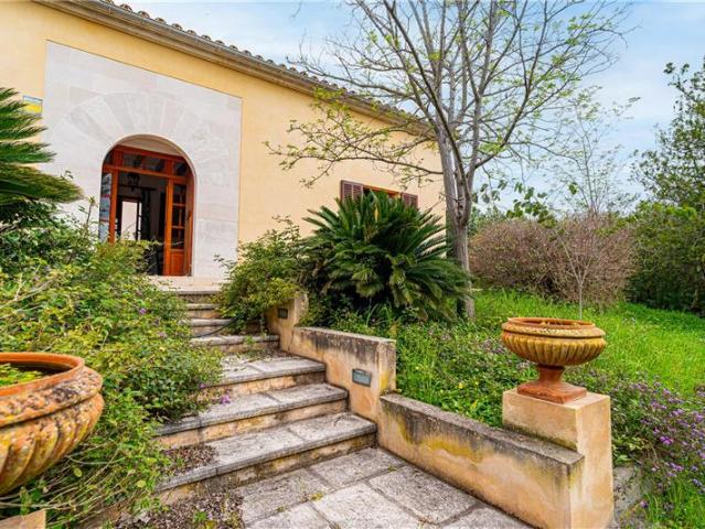 Casa en venta en Selva, Camarata