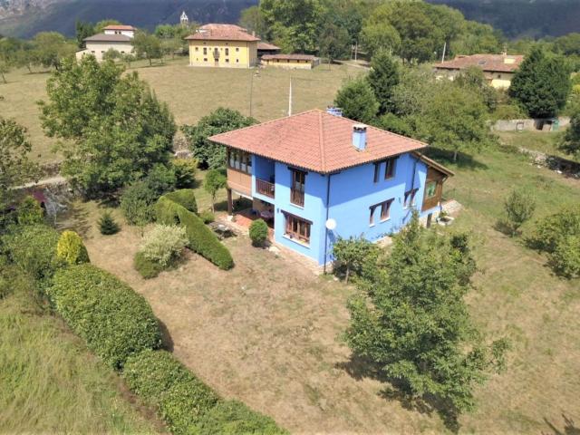Casa en venta en Cangas De Onís, Parda