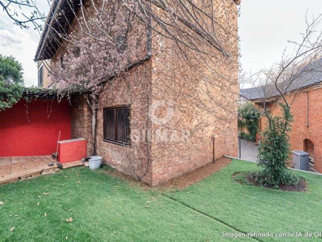 Casa en venta en Madrid, Piovera