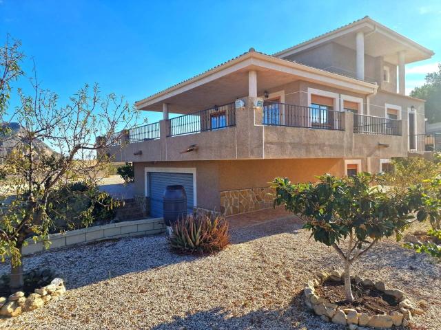 Casa en venta en Alicante, el Rebolledo