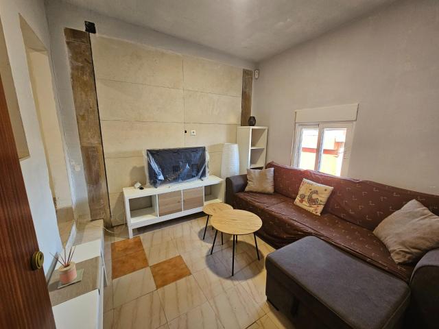 Casa en venta en Sagunto, Santa Ana