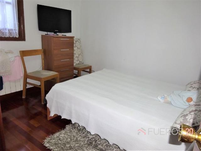 Casa en venta en Barakaldo, Santa Teresa-Beurko