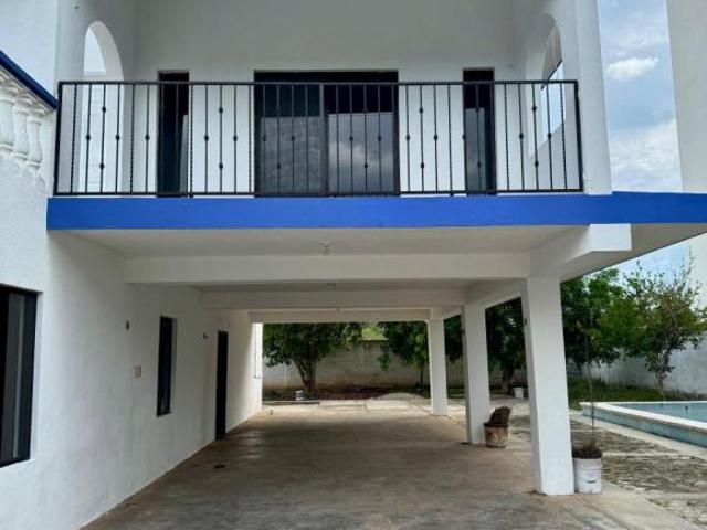 Casa en venta en Chicxulub Pueblo, Yucatán