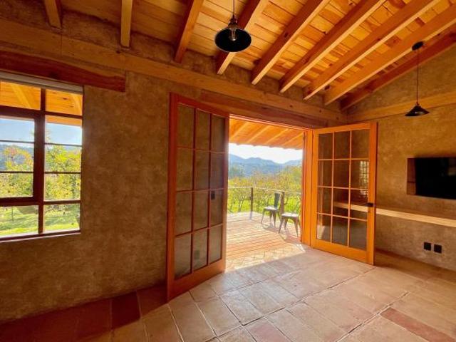 Casa en venta en Valle De Bravo, Estado de México