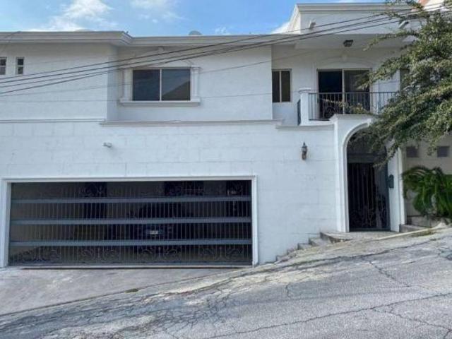 Casa en venta en Contry La Silla, Guadalupe