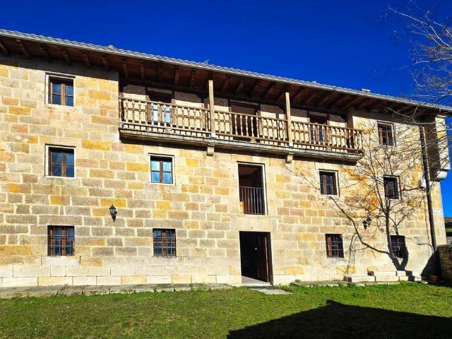 Chalet en venta en Corconte, Campoo de Yuso