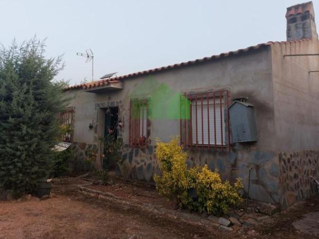 Casa en venta en Corte De Peleas, Badajoz