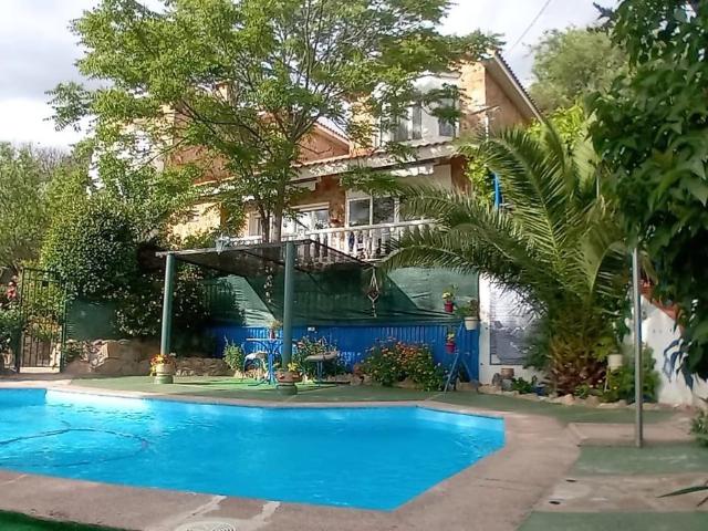 Casa en venta en Venturada, Urbanización Cotos de Monterrey
