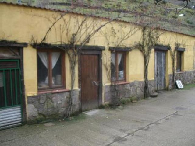 Casa en venta en Crémenes, Castilla y León