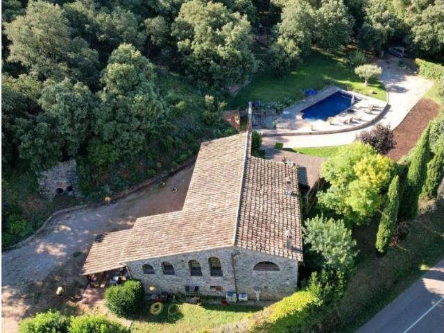 Casa en venta en Esponellà