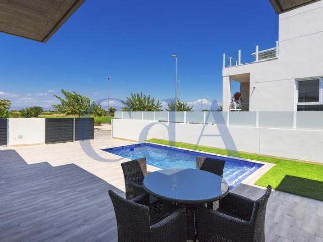 Casa en venta en el Baix Segura / La Vega Baja, Valencia