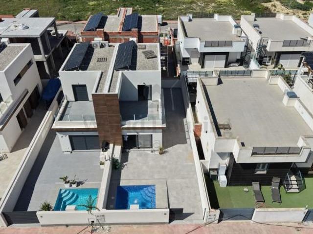 Casa en venta en el Baix Segura / La Vega Baja, Valencia