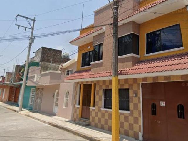Casa en venta en Camerino Z. Mendoza, Veracruz