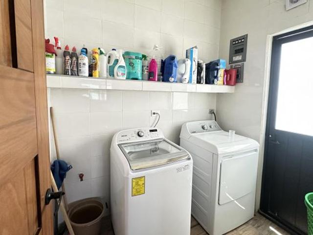 Casa en VENTA de 1 planta en La Escondida