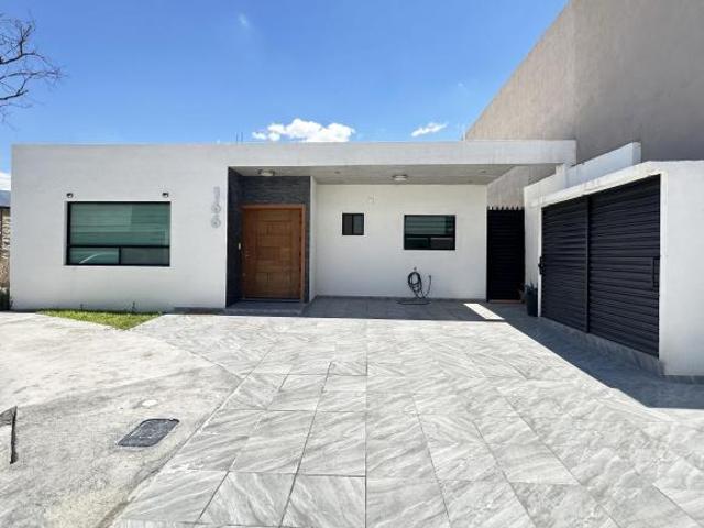 Casa en VENTA de 1 planta en La Escondida