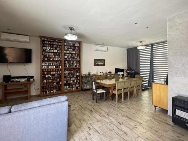 Casa en VENTA de 1 planta en La Escondida